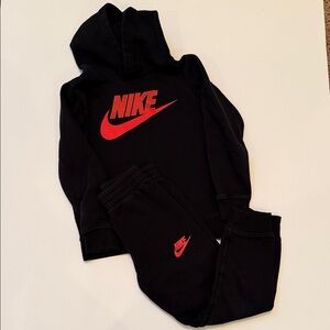 Nike Kids Black and Red Sweatpants Set